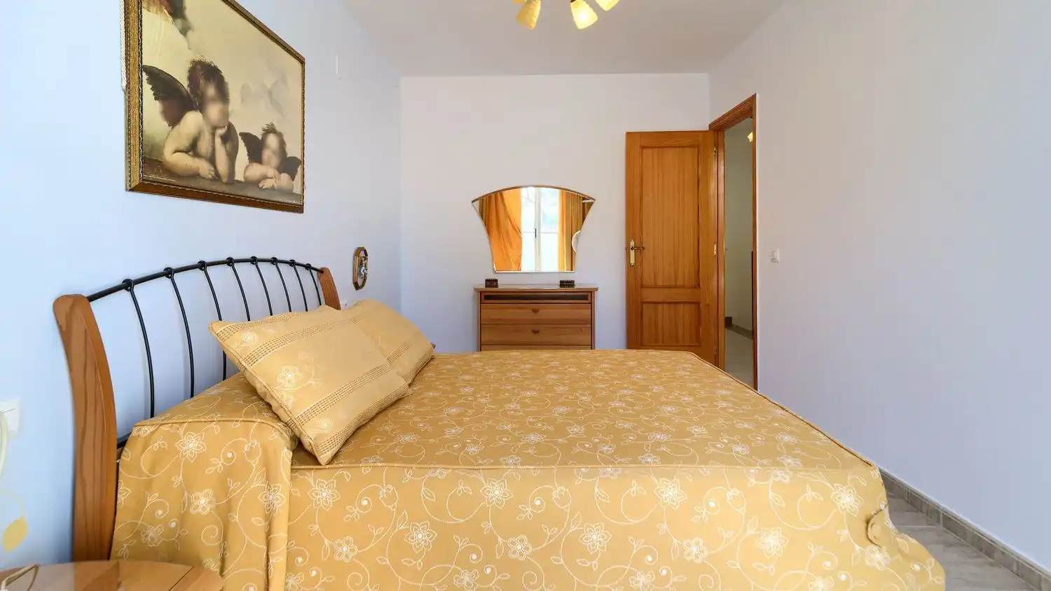 Habitación de Casa o chalet de alquiler en Sagunto / Sagunt con Terraza