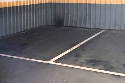 Photo 4 of Garage for sale in Aluche, Madrid