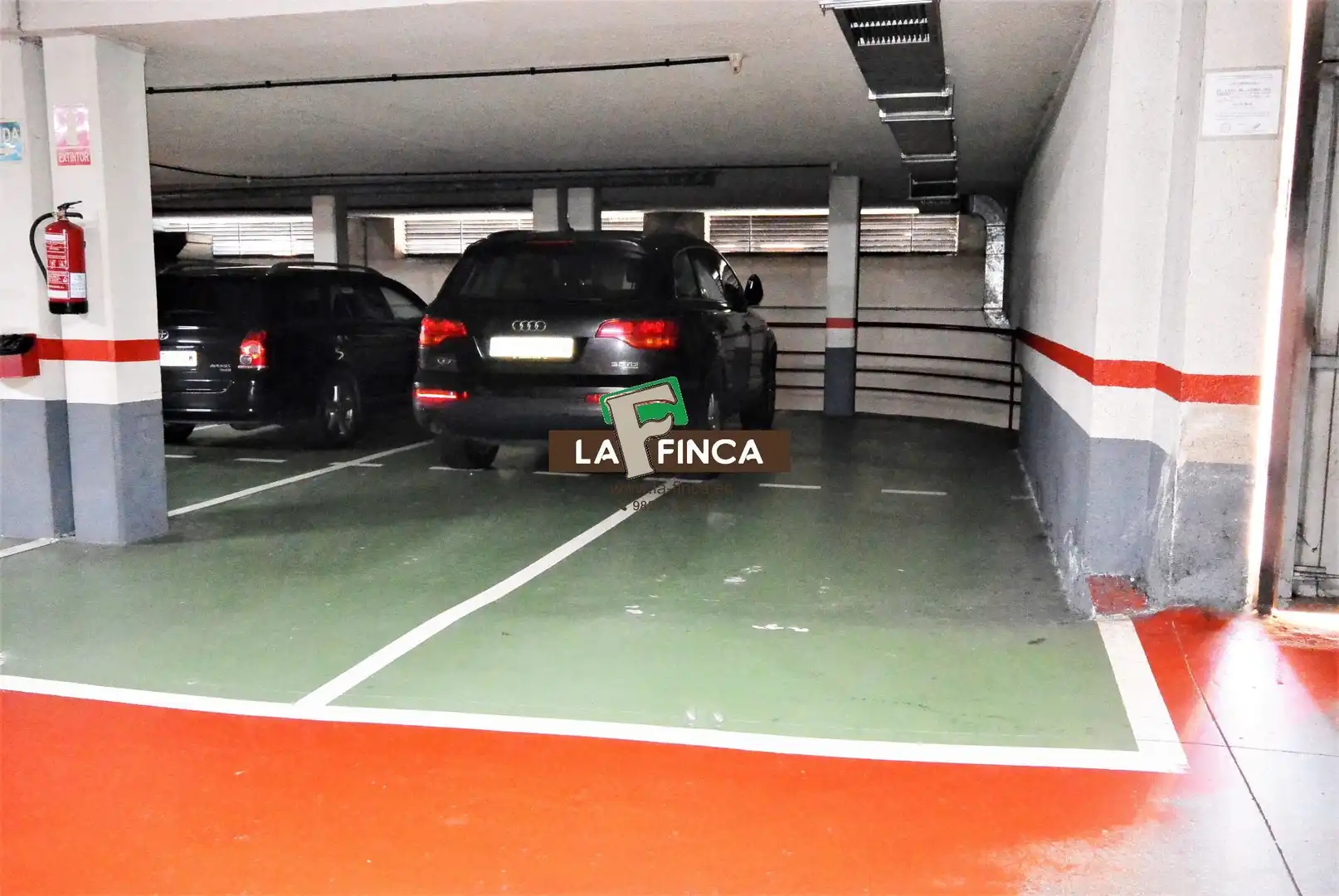 Aparcament de Garatge en venda en Oviedo 