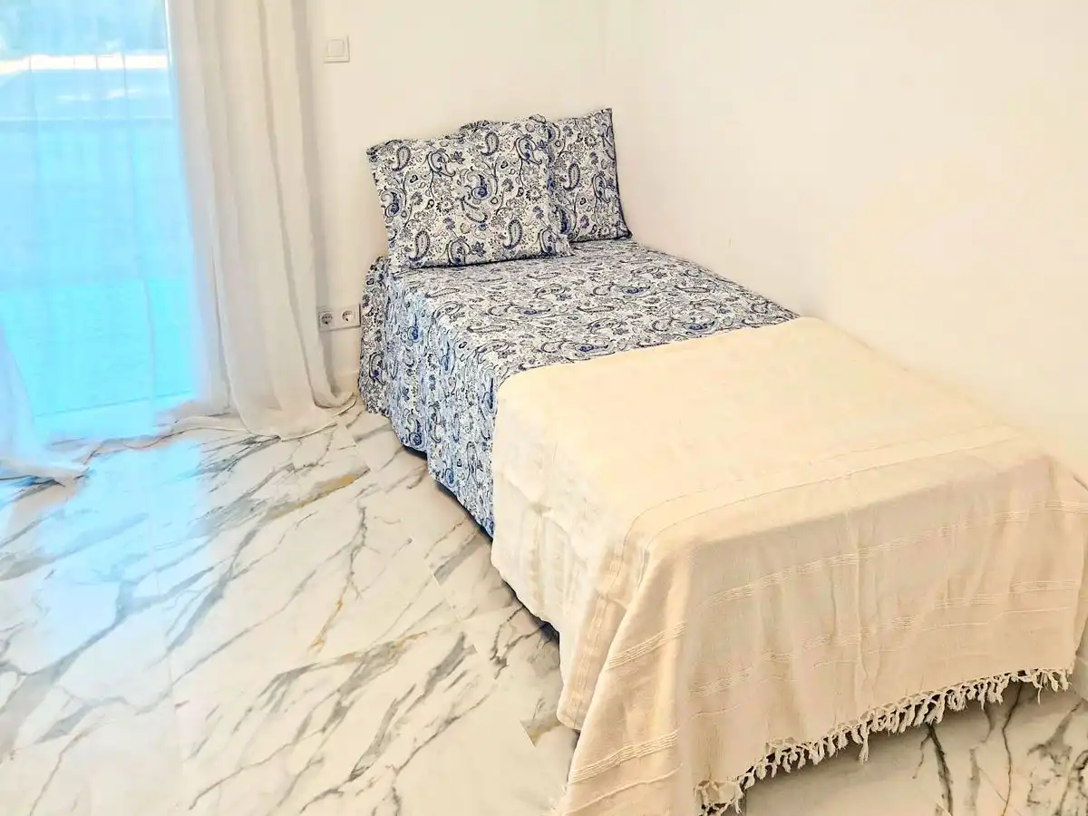 Casa con piscina en venta en Marisol Park - Ortembach - Los Almendros, imagen 17