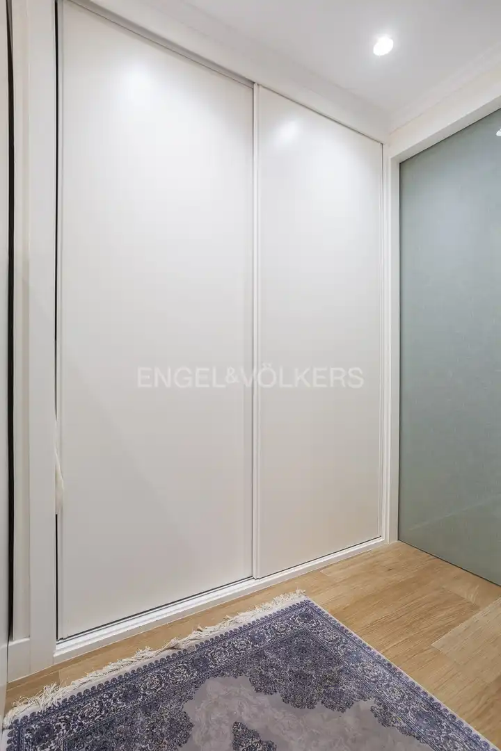 Flat for rent in Madrid  with Air Conditioner, Heating and Furnished