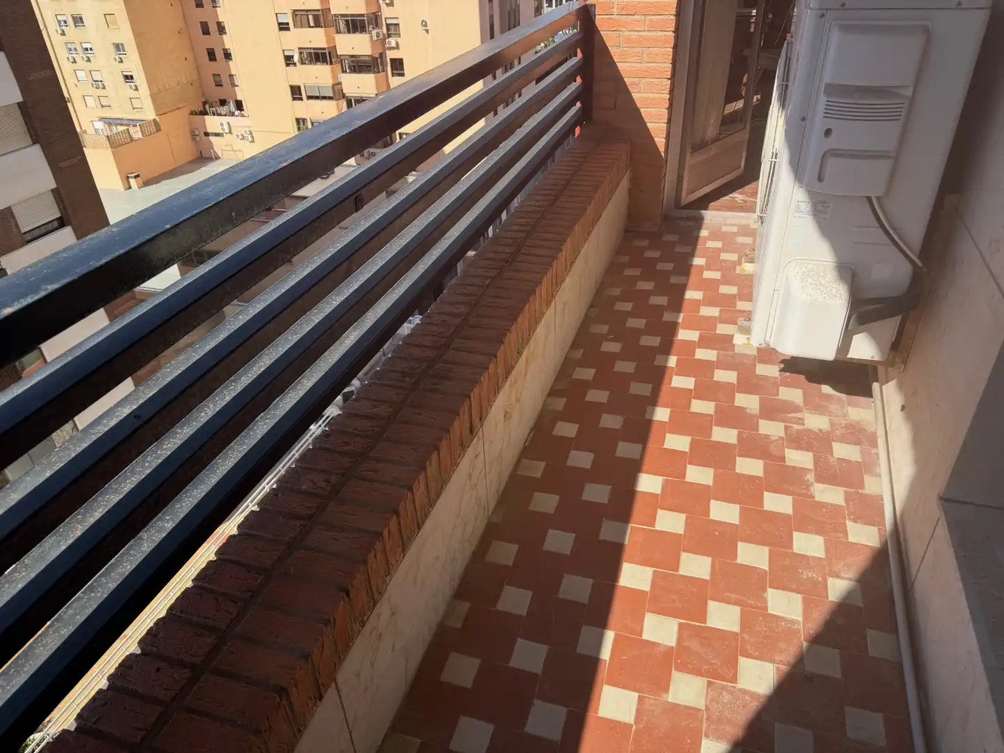 Terraza de Piso en venta en Almería con Amueblado