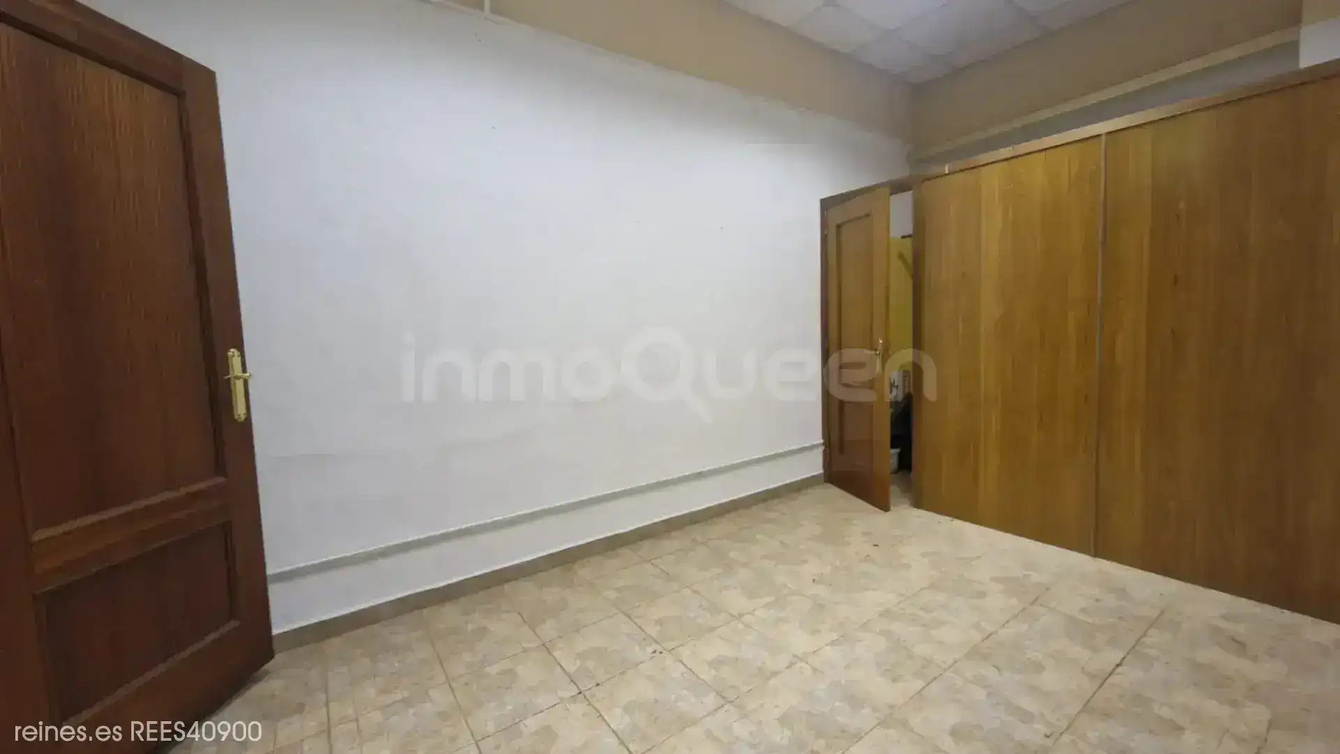 Commercial properties for rent in N/A, La Pola Siero