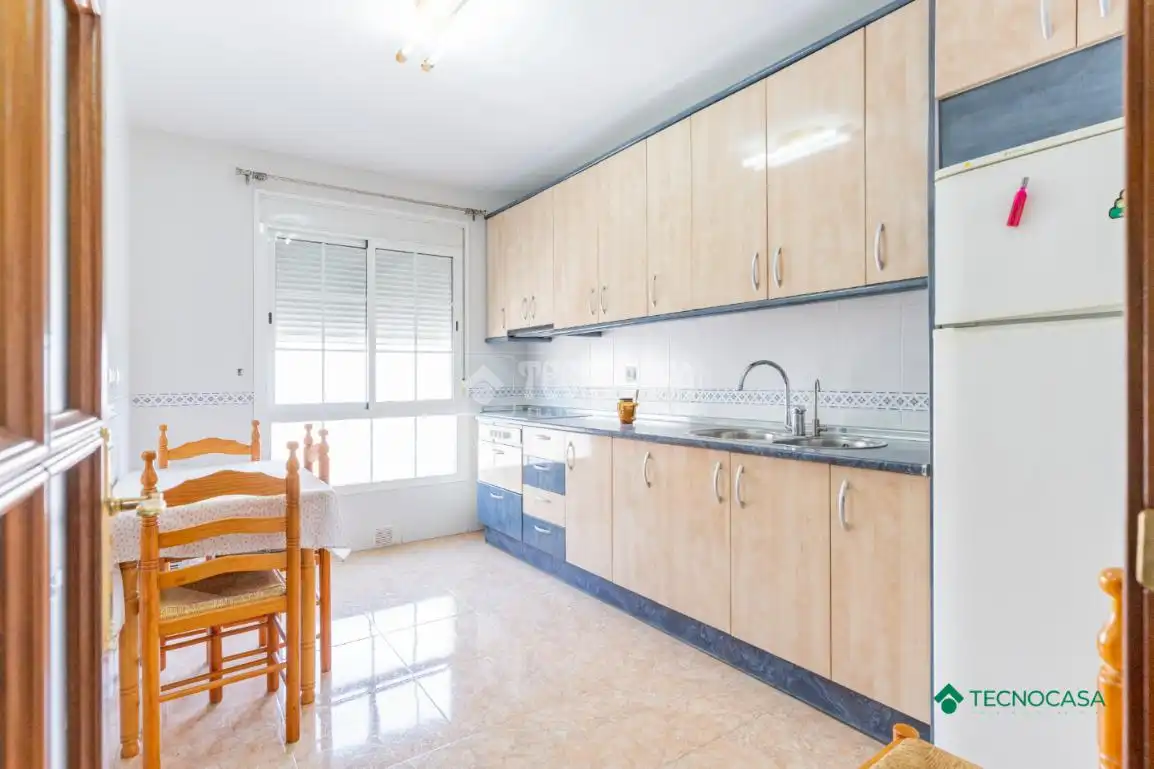 Küche von Wohnung zum Verkauf in Vícar mit Klimaanlage, Heizung und Terrasse