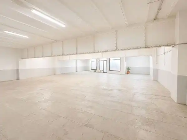 Local en venta en Barcelona