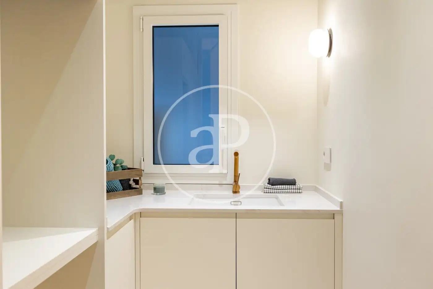 Cocina de Piso en venta en Barcelona con Aire acondicionado, Calefacción y Amueblado