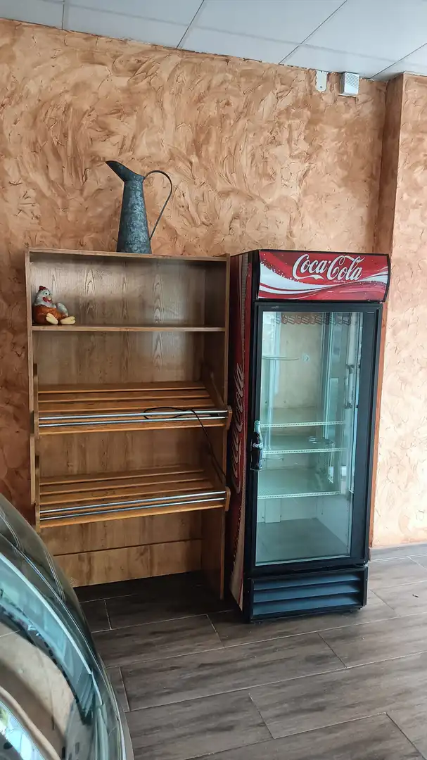 Local en venta en Calle de la Alcarria, Los Valles - Sanz Vázquez - El Fuerte