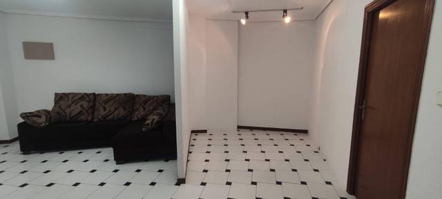 Local comercial en Alquiler en Albondón