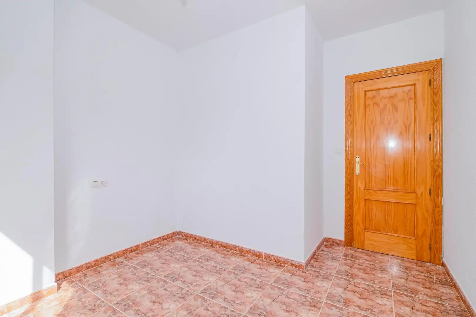 Detached homes for sale in Las Gabias  with Balcony