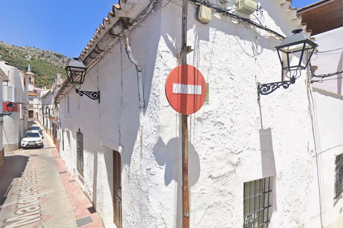 Vista exterior de Pis en venda en Cortes de la Frontera