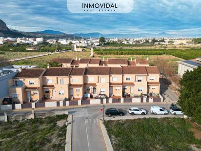 Vista exterior de Casa o xalet en venda en Els Poblets amb Aire condicionat, Calefacció i Terrassa