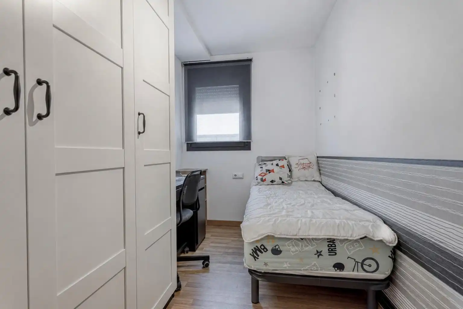 Bedroom of Apartments for sale in Igualada  with Air Conditioner, Heating and Parquet flooring