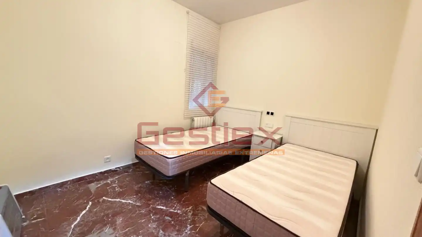 Schlafzimmer von Wohnung zur Miete in Almendralejo mit Möbliert