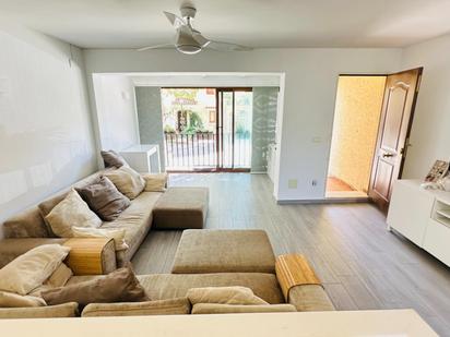 Living room of Single-family semi-detached for sale in Santa Pola  with Air Conditioner, Heating and Private garden