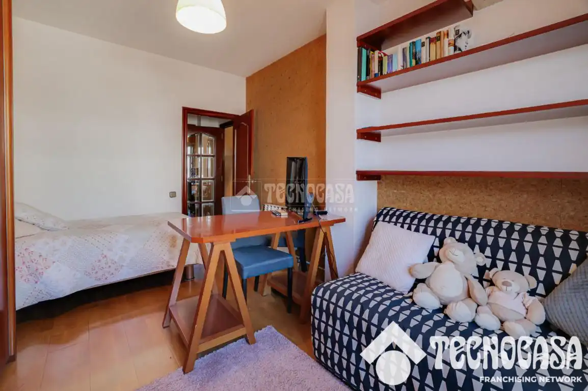 Habitación de Ático en venta en Barcelona con Aire acondicionado, Calefacción y Terraza