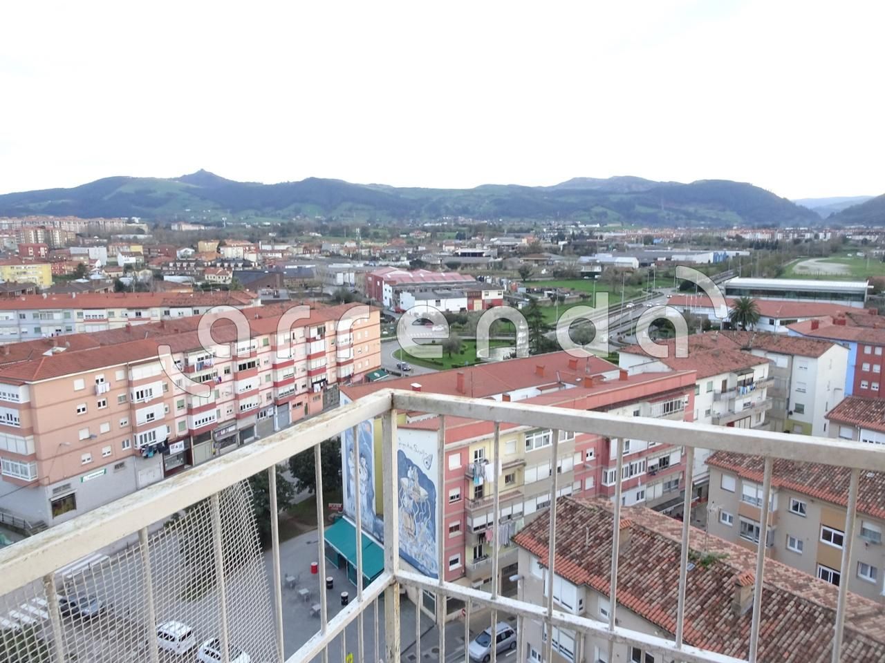 Piso de alquiler en Julio Ruiz De Salazar, Covadonga - Campuzano - Ciudad Vergel