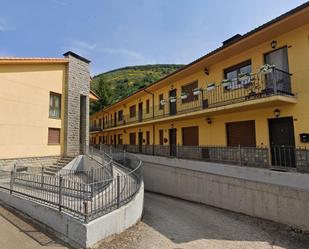 Exterior view of Garage for sale in Puebla de Lillo