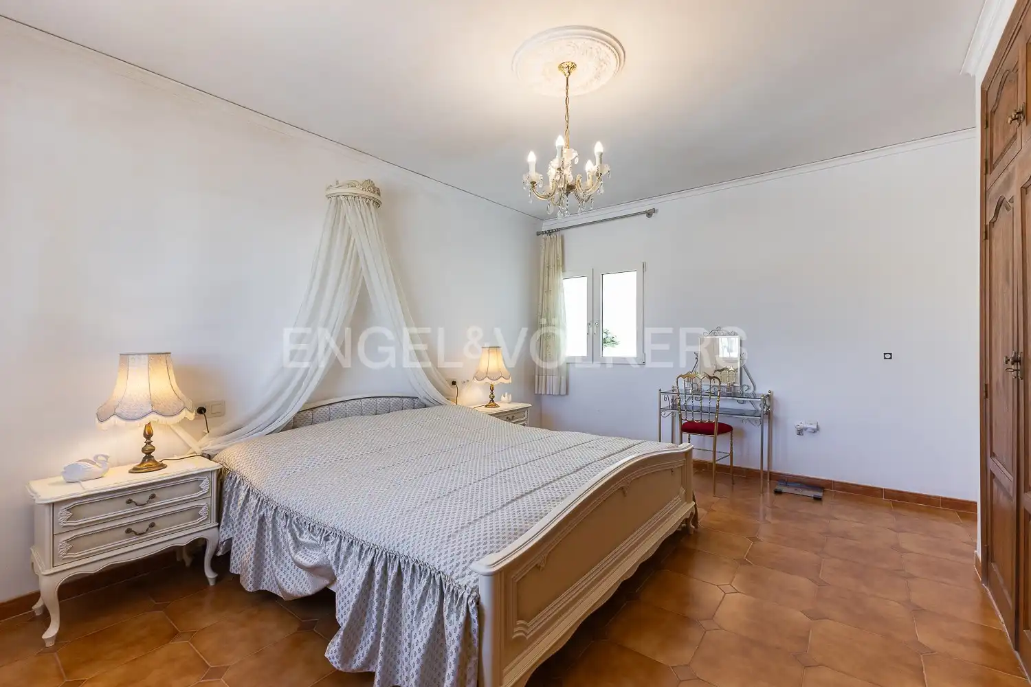 Habitación de Finca rústica en venta en Els Poblets con Aire acondicionado, Calefacción y Jardín privado