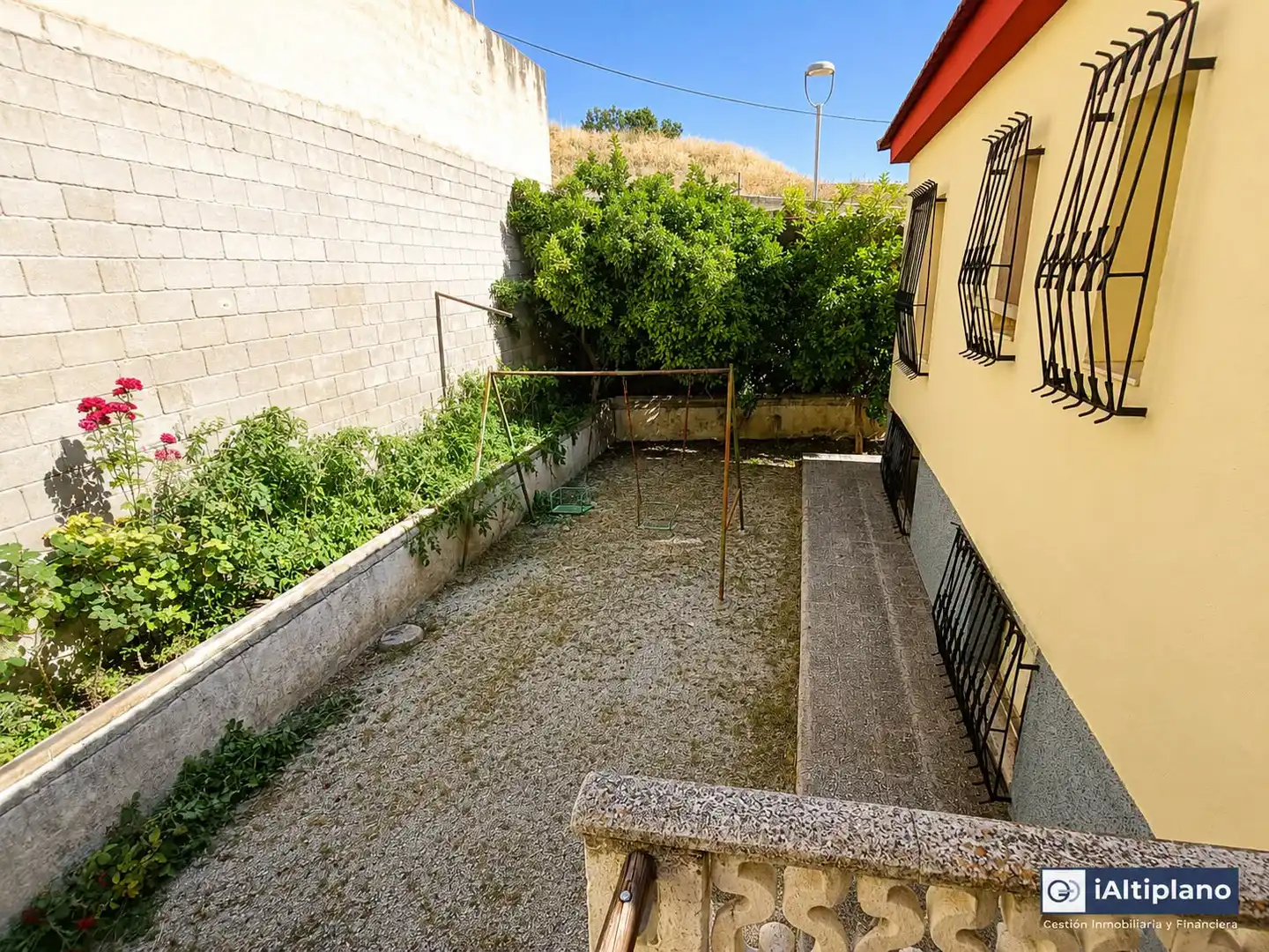 Garden of Houses for sale in Baza  with Heating, Private garden and Terrace