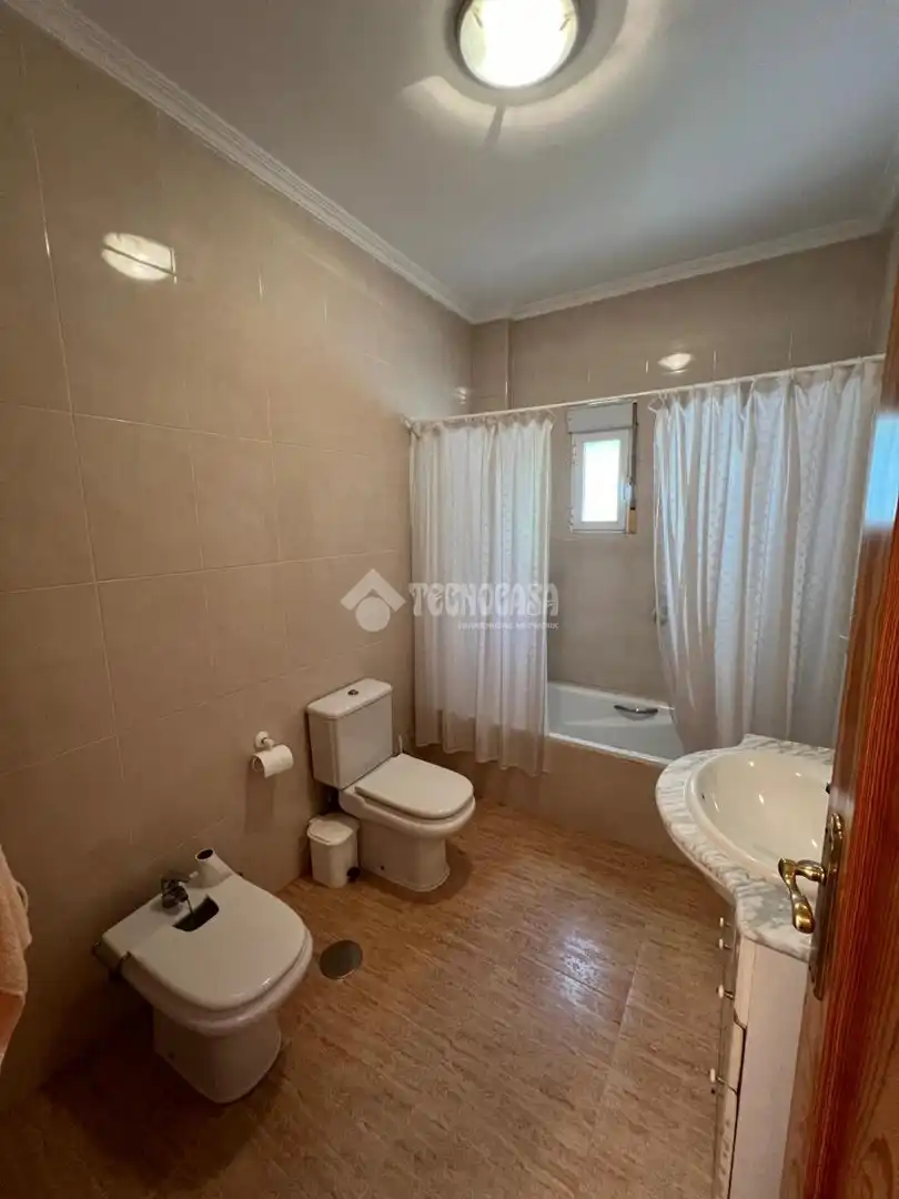 Casa rústica amb terrassa en venda a Baeza, imagen 11