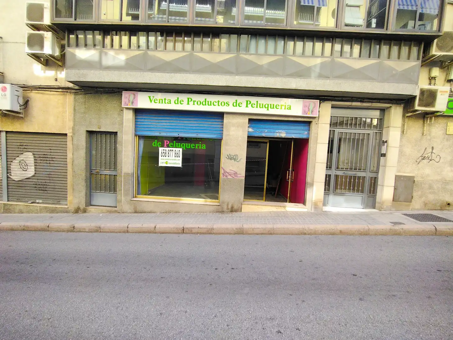 Locale commerciale in vendita a Calle Puerta del Sol 8