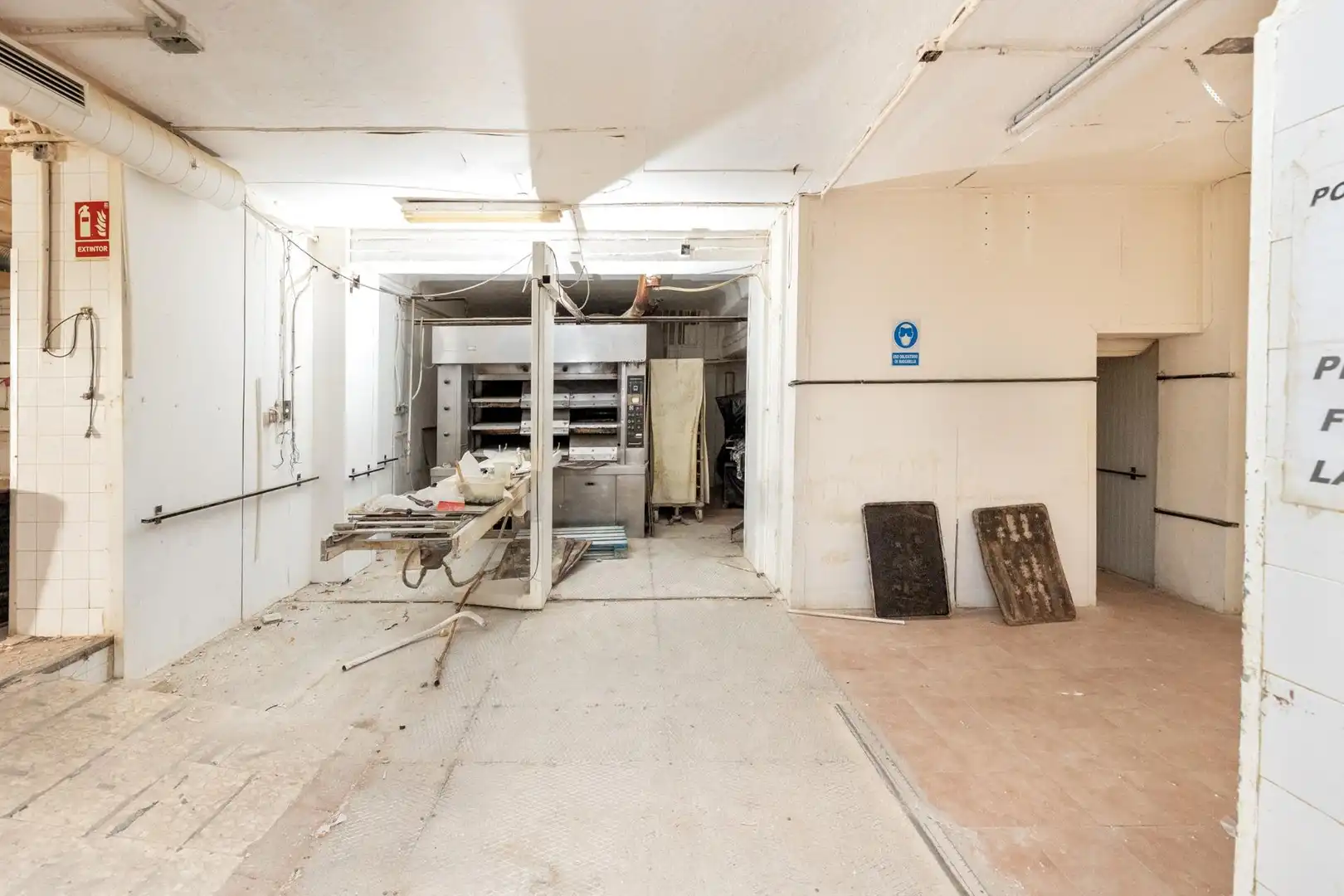 Inmuebles singulares con ascensor en venta en Avenida de Cadiz 37, imagen 13