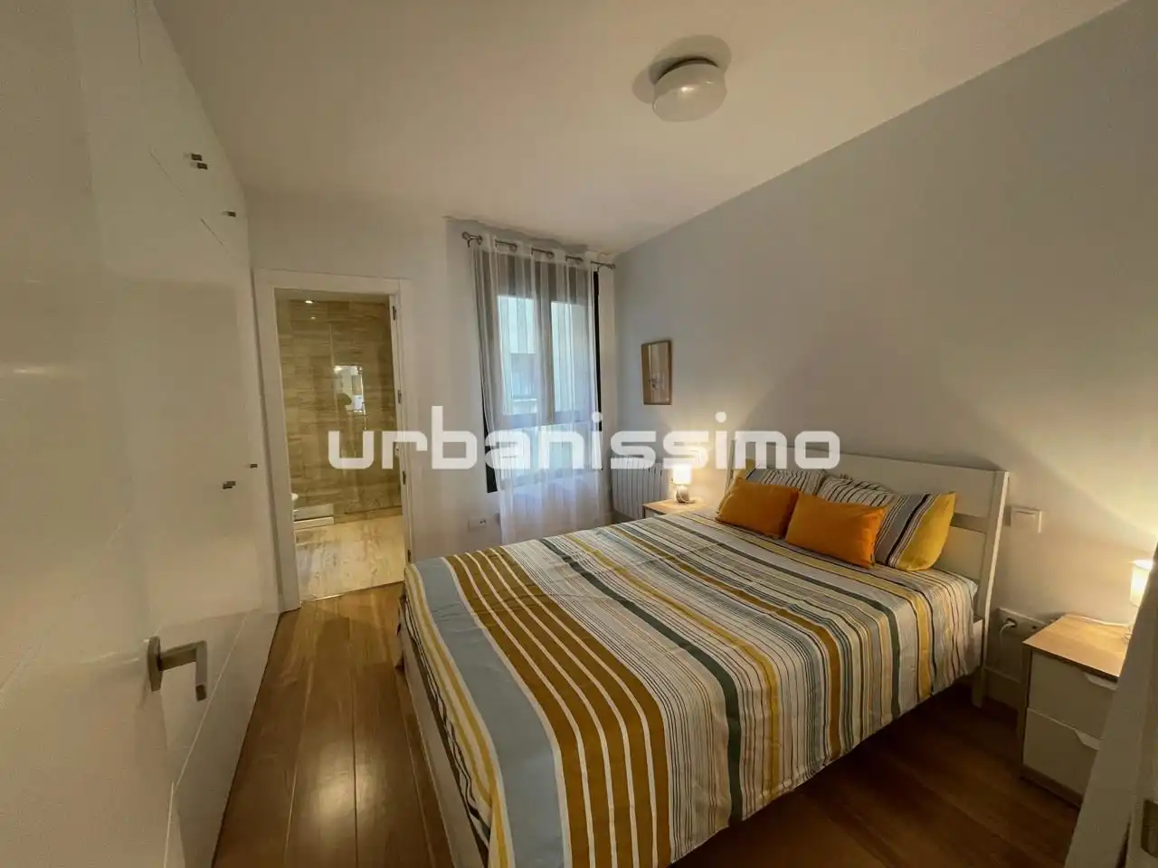 Habitación de Apartamento de alquiler en Madrid con Aire acondicionado, Calefacción y Amueblado