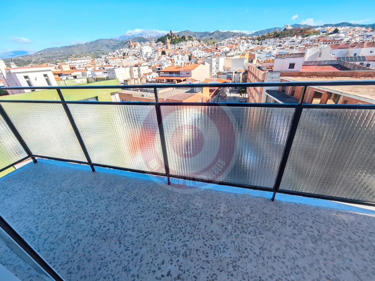 Vista exterior de Pis en venda en Vélez-Málaga amb Terrassa