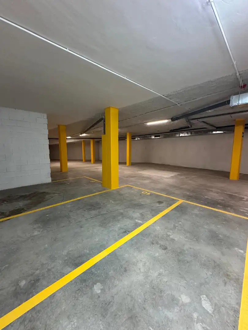 Business premises to rent in Plaça Catalunya, imagen 2