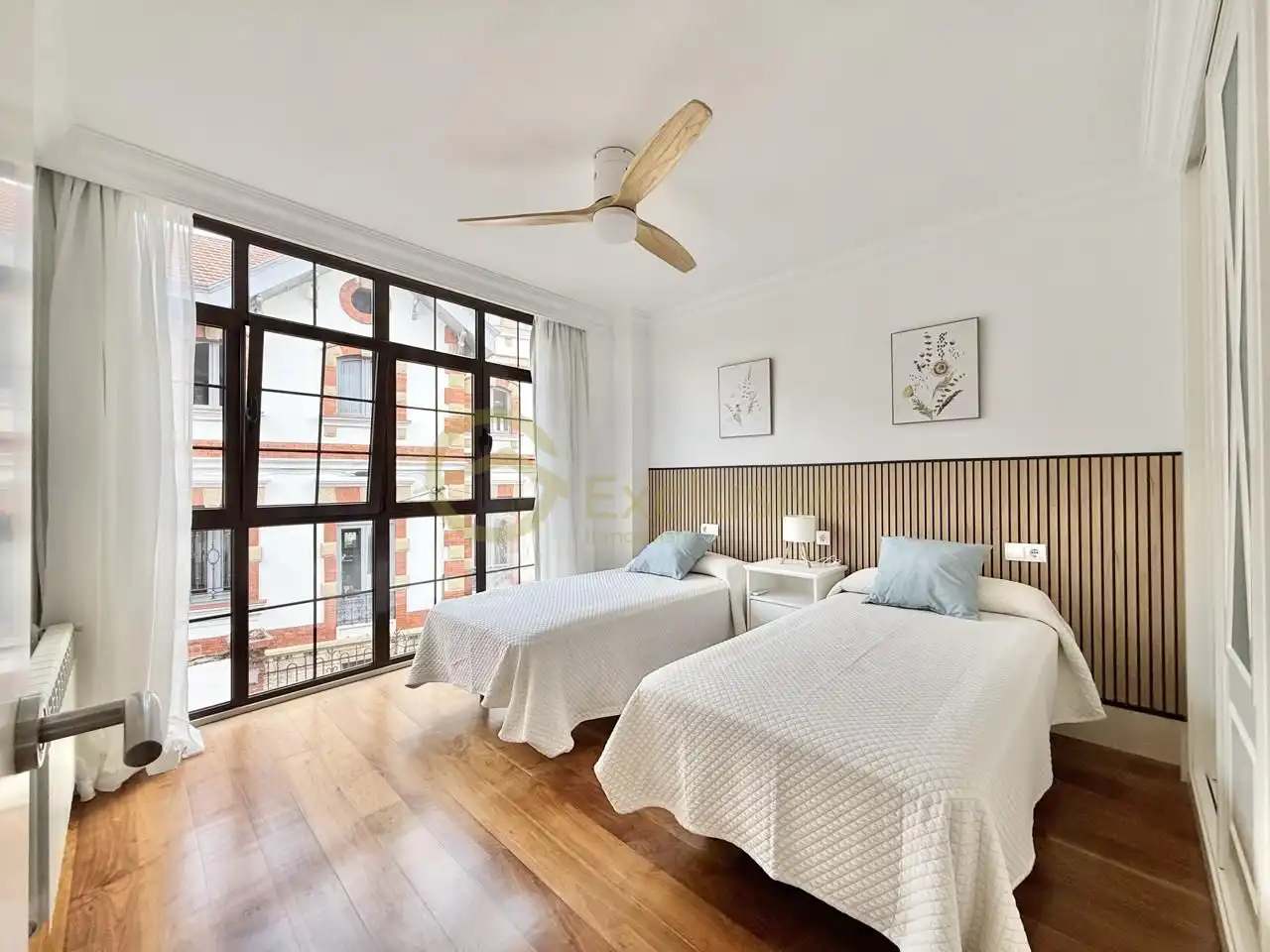 Habitación de Casa o chalet en venta en Avilés con Calefacción, Parquet y Trastero