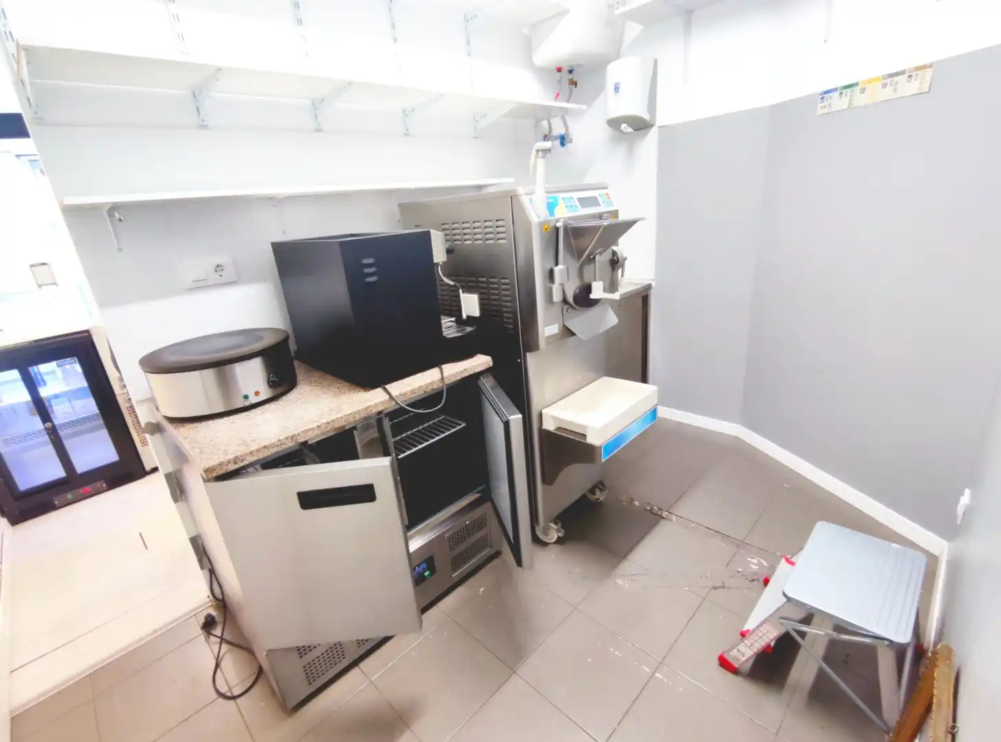 Cocina de Local en traspaso en Barcelona con Aire acondicionado y Amueblado