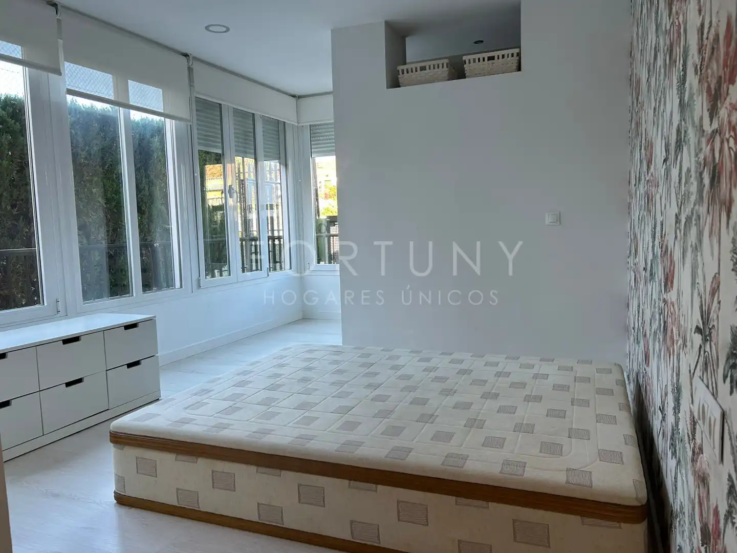 Habitación de Piso en venta en Málaga con Aire acondicionado, Terraza y Trastero