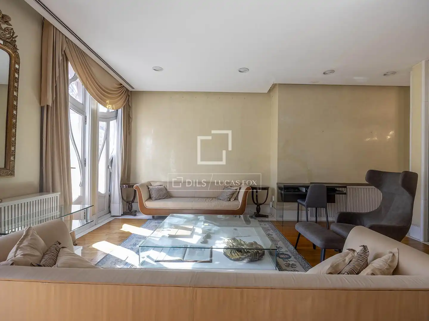 Appartamento con terrazza in vendita a L'Eixample, imagen 6