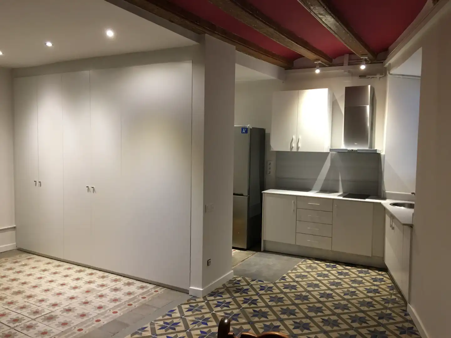 Study for rent in La Rambla, Barri Gòtic