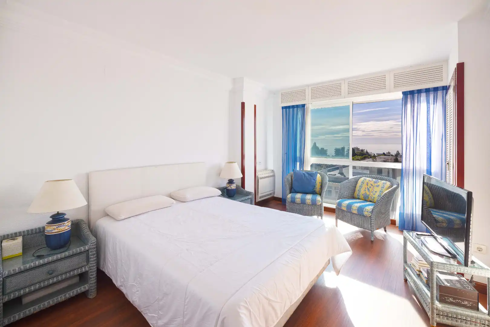 Habitación de Ático en venta en Marbella con Aire acondicionado, Calefacción y Terraza