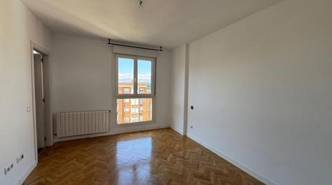 Photo 3 of Attic to rent in Isabel de Valois, Sanchinarro, Madrid