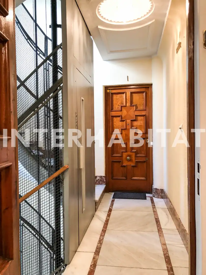 Piso con ascensor en alquiler en Calle de Andrés Mellado 42, imagen 33