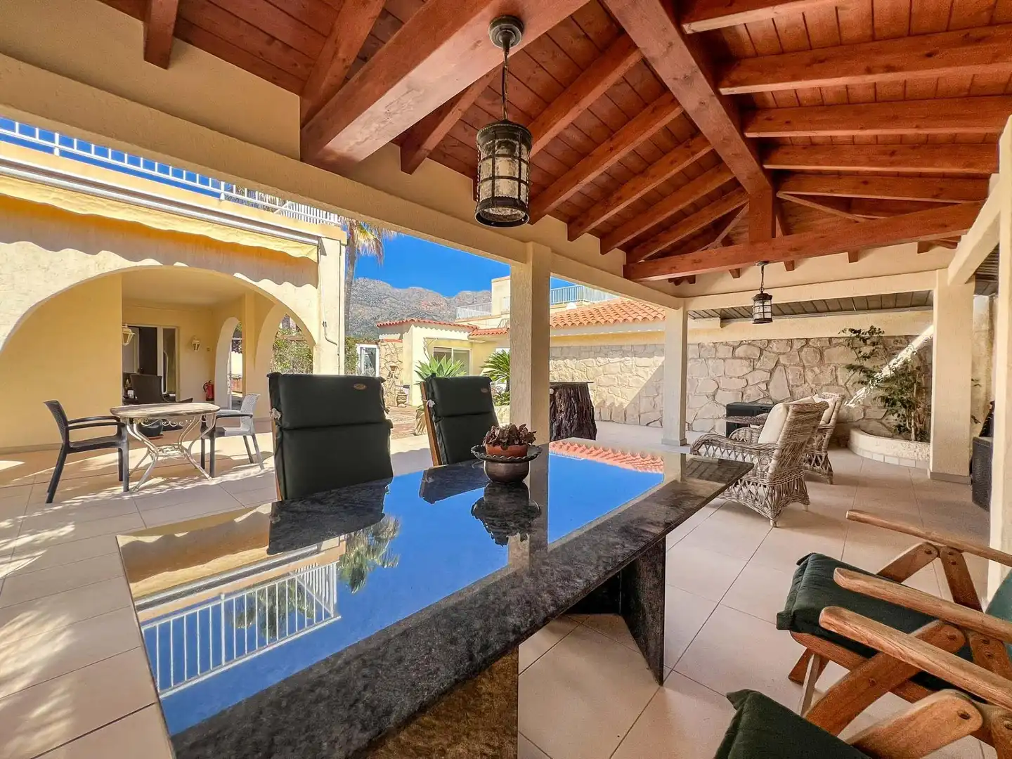 Terraza de Casa o chalet en venta en La Nucia con Aire acondicionado, Jardín privado y Piscina
