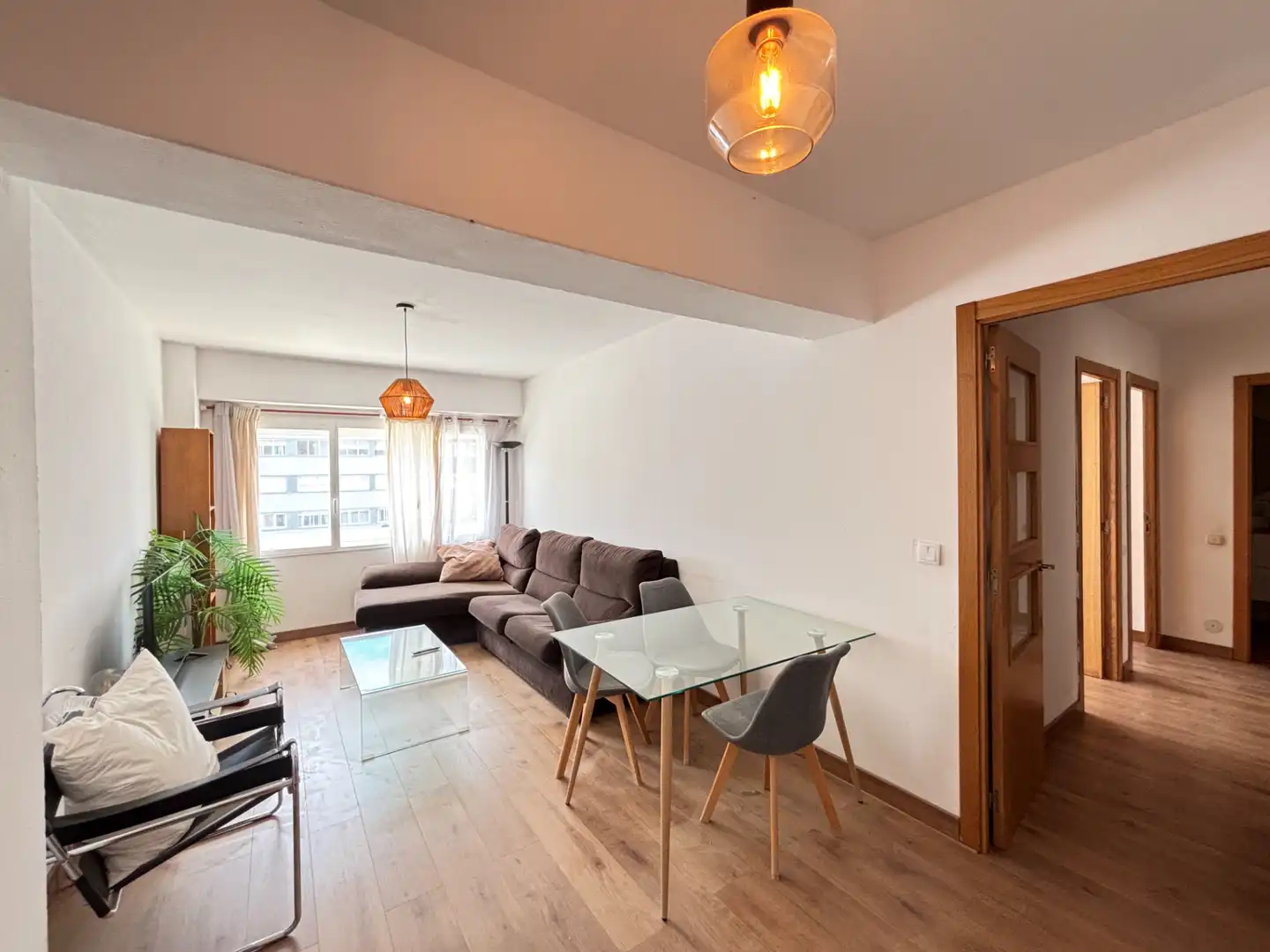 Sala de estar de Piso en venta en Santiago de Compostela  con Calefacción, Trastero y Amueblado