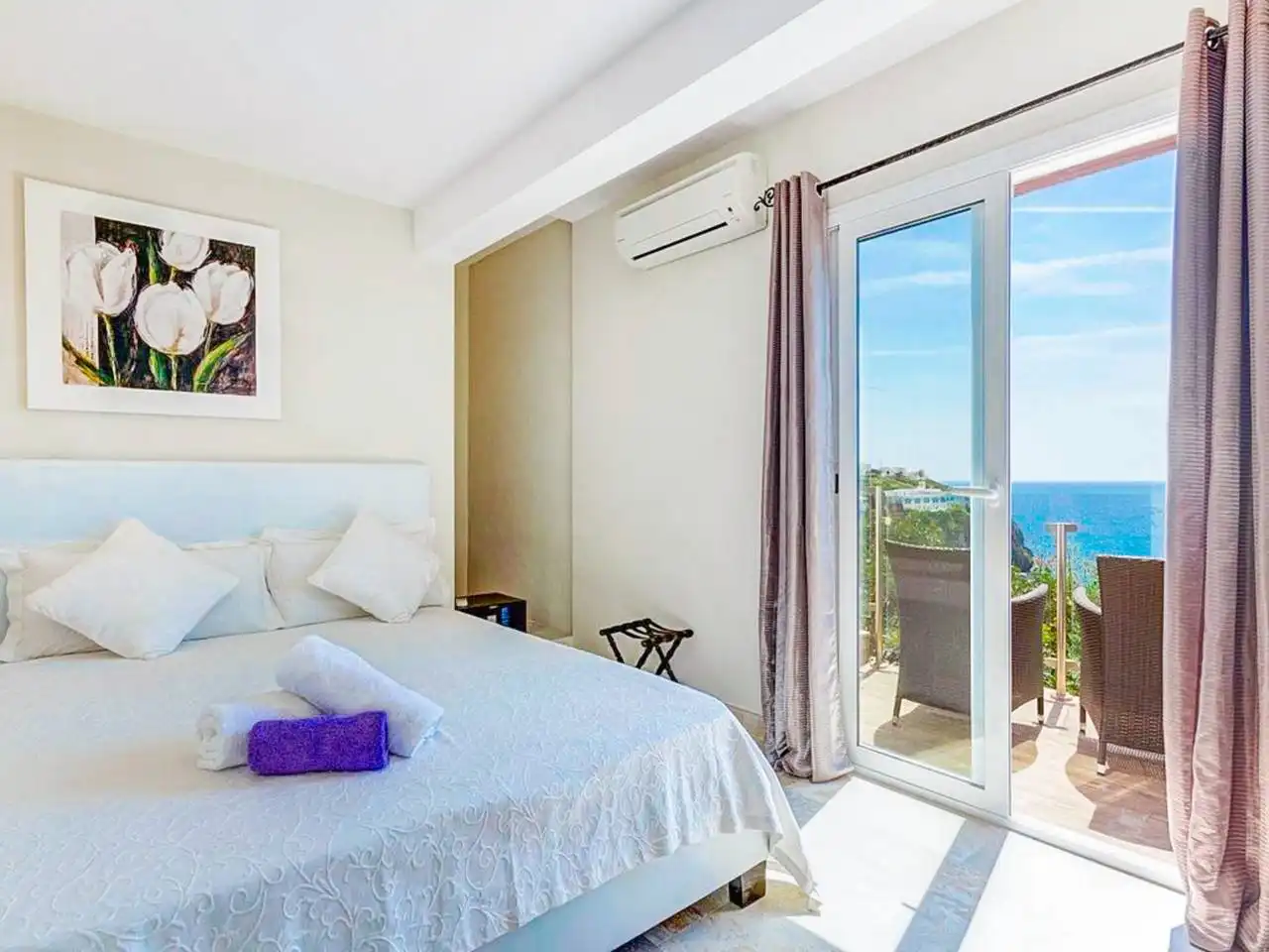 Detached house with pool for sale in Cala en Porter, imagen 9