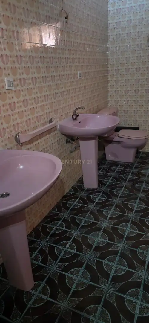 Bathroom of Houses for sale in Tirgo