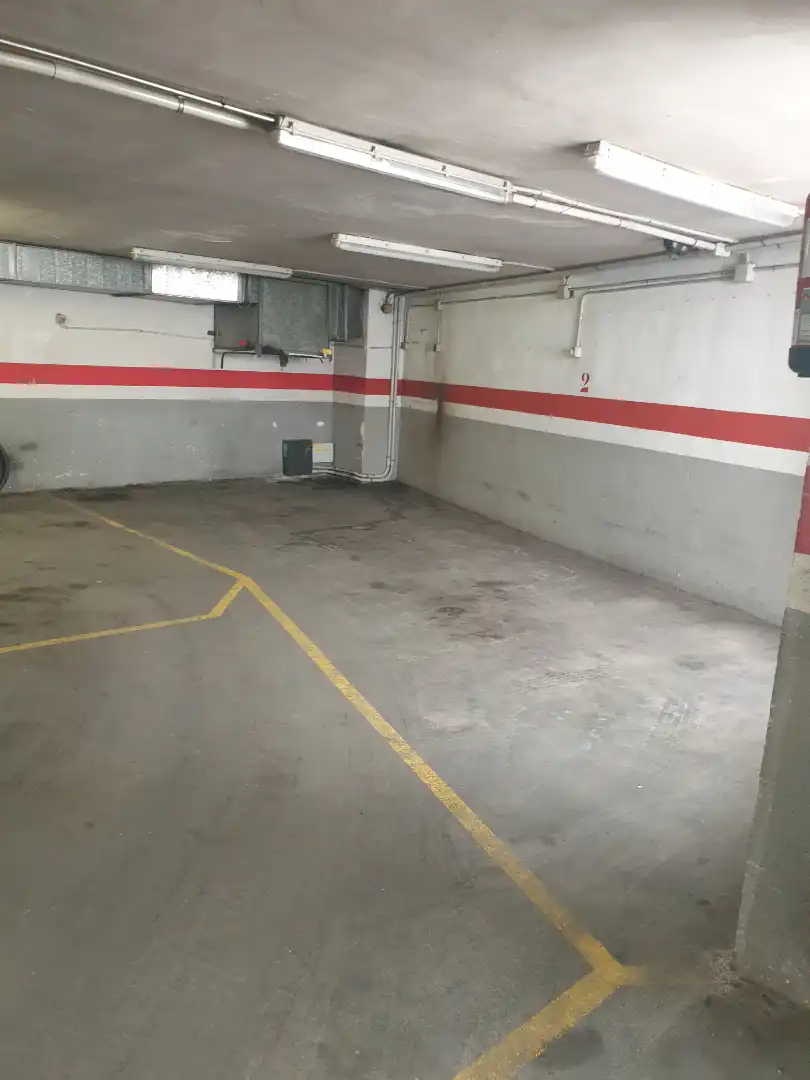 Individuel avec ascenseur à vendre à Carrer de la Lluna 11, imagen 14