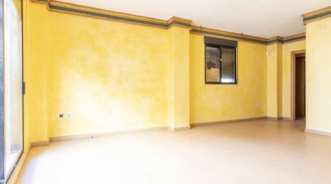Foto 5 de Piso en venta en Avenida de Abril - 9 de Octubre, Sagunto / Sagunt