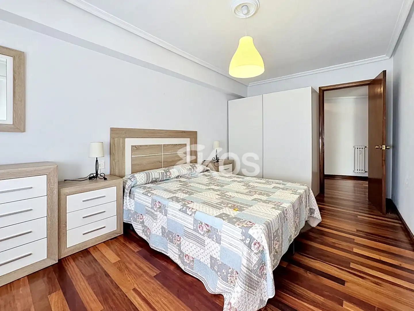 Schlafzimmer von Wohnung zur Miete in Aretxabaleta mit Heizung und Balkon
