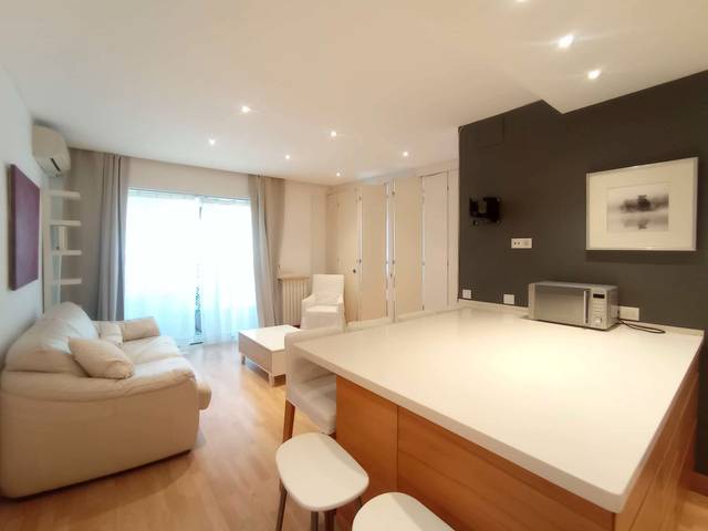 Loft en Alquiler en Carrer del Cardenal Vives i Tutó en Sarrià