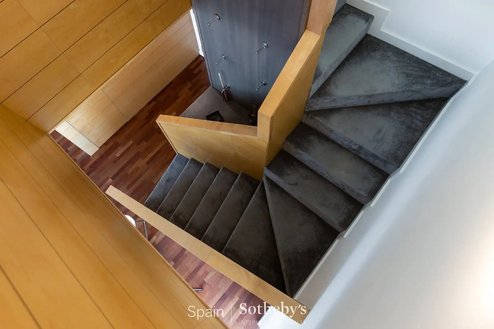 Ático en venta en Barcelona con Aire acondicionado, Calefacción y Trastero
