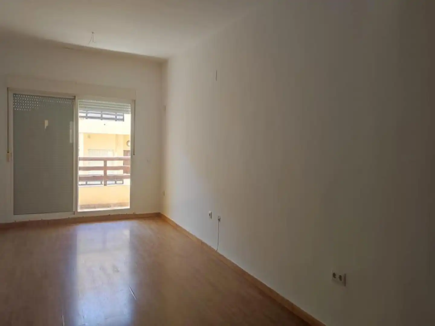Piso en venta en Almería con Trastero y Piscina comunitaria