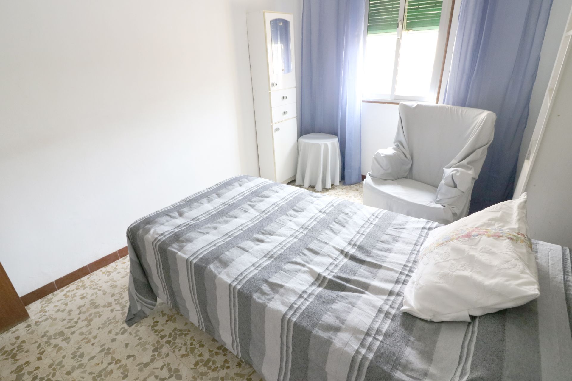 Dormitori de Pis en venda en  Sevilla Capital