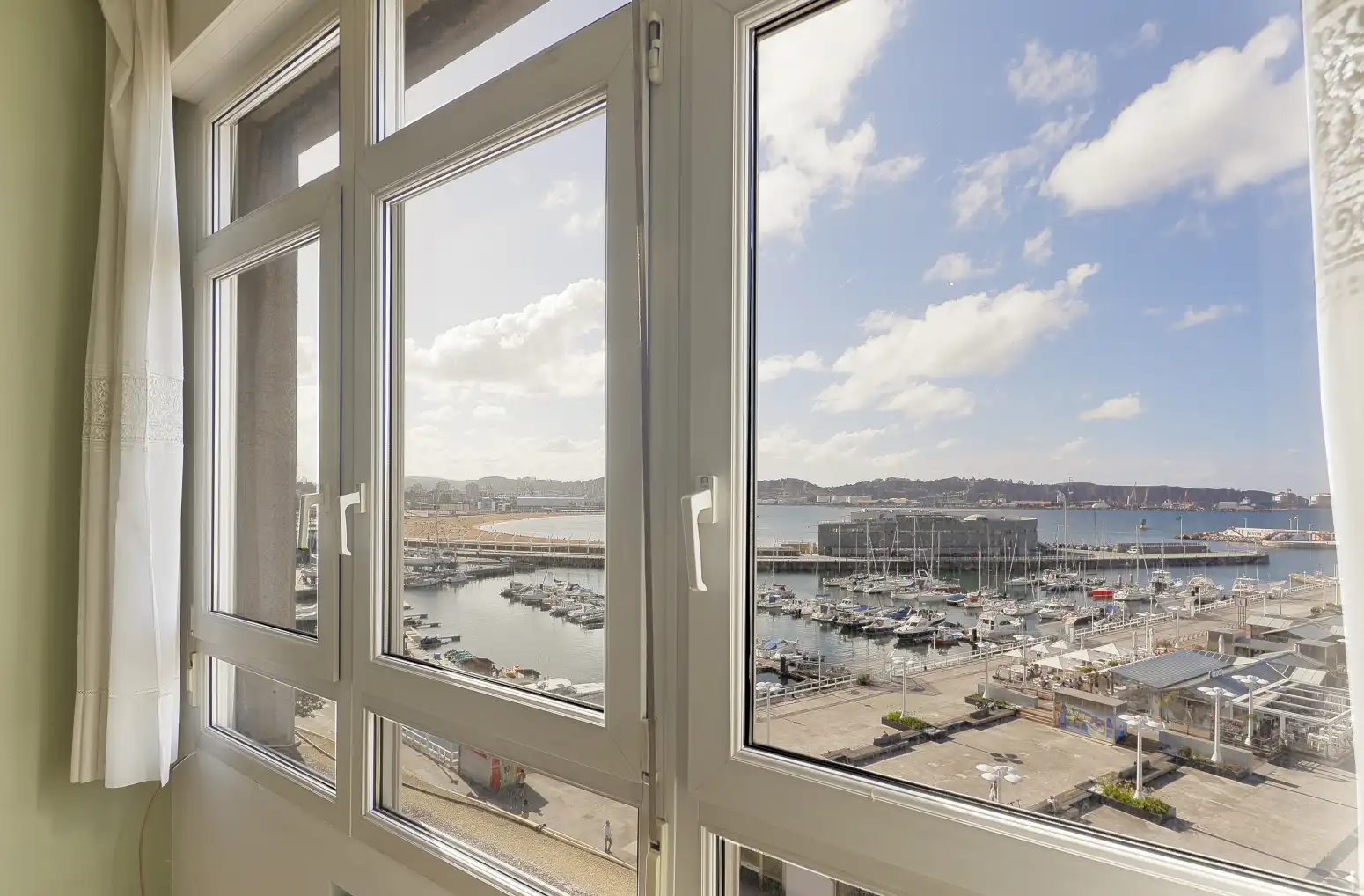 Bedroom of Flat for sale in Gijón   with Heating, Parquet flooring and Storage room