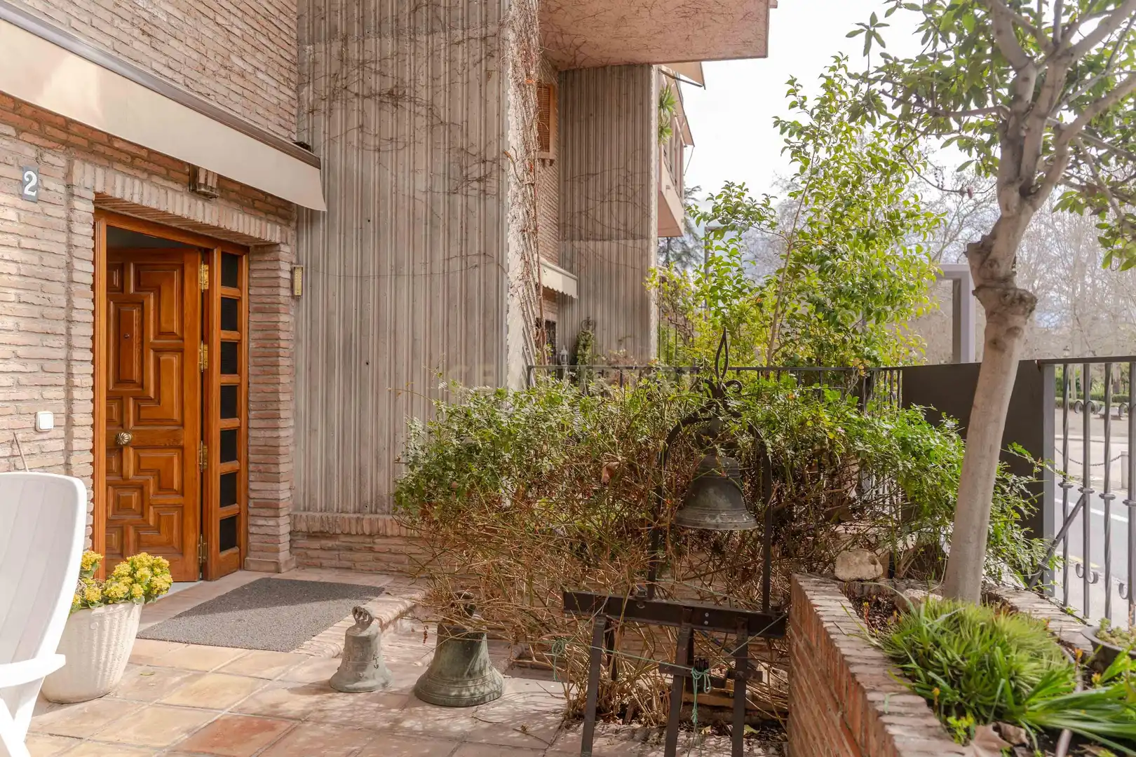 Vista exterior de Dúplex en venta en Granada con Aire acondicionado, Jardín privado y Trastero